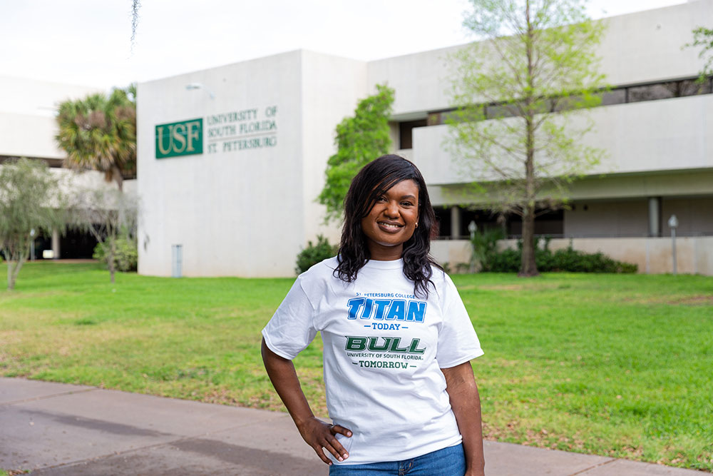 A FUSE program student posing on the USF St Petersburg campus