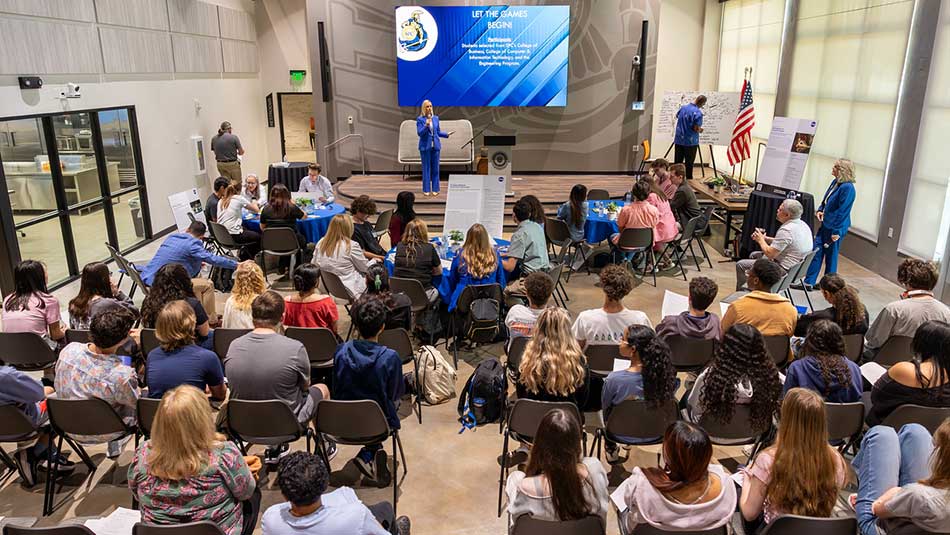 group of people at the Workforce Innovation Hub at SPC Tarpon Springs Campus